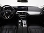 BMW 5-Serie Touring 520e | LED Grille | Keyless | Leder | Sfeerlicht | Camera | Memory | Cruise | Carplay