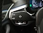 BMW 5-Serie Touring 520e | LED Grille | Keyless | Leder | Sfeerlicht | Camera | Memory | Cruise | Carplay
