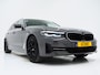 BMW 5-Serie Touring 520e | LED Grille | Keyless | Leder | Sfeerlicht | Camera | Memory | Cruise | Carplay