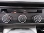 Volkswagen Transporter 150pk L2H1 28 Highline Automaat Trekhaak Navigatie Carplay Camera  Cruise control Lm velgen