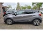 Renault Captur 1.2 TCe Dynamique. Dealer onderhouden, o.a. trekhaak, camera, navi, clima, cruise, bluetooth, etc. Prijs rijklaar.