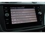 Volkswagen Tiguan 1.4 TSI eHybrid Life Active 150PK / 110kW, Digital cockpit, verwarmbare voorstoelen, verwarmbaar multifunctioneel lederen stuurwiel, adaptieve cruise control (acc), 30 kleuren sfeerverlichting, elektrisch verstel-, verwarm- en inklapbare buitenspiegels (spiegelpakket), navigatie, LED verlichting, 17" LMV, draadloos Apple Carplay & Android Auto, parkeersensoren voor en achter (pdc), DAB+ etc.
