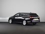 Volkswagen Golf Variant 1.0 eTSI Life | 110 pk Automaat (DSG) | Verlengde garantie | Navigatie | Parkeersensoren | Achteruitrijcamera | LED koplampen |17" All season banden |