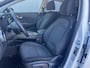Hyundai Kona Electric EV Fashion 64 kWh / 100% SOH / NL auto / Cruise Control Adaptief / Lane Assist / Dode Hoek Detectie / Keyless Entry & Start / Apple Carplay & Android Auto / Navigatie / Lichtmetalen Velgen 17" / Head-Up Display /