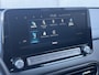 Hyundai Kona Electric EV Fashion 64 kWh / 100% SOH / NL auto / Cruise Control Adaptief / Lane Assist / Dode Hoek Detectie / Keyless Entry & Start / Apple Carplay & Android Auto / Navigatie / Lichtmetalen Velgen 17" / Head-Up Display /