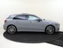 Mercedes-Benz A-klasse 250 e 140 Year Edition / Panoramadak / Sfeerverlichting / 19inch / Night-Pakket / Prijs incl. inruilpremie