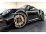 Porsche 911 Cabrio 3.8 Turbo S 478kW/650pk PDK8 NL-AUTO! SPORT DESIGN + AERO-PAKKET + PCCB + BURMESTER + NACHTZICHT + 18-WEG STOELEN + ADAPT.CRUISE + 360 CAMERA + LIFT + KEYLESS ENTRY&DRIVE + CHRONO + PDLS PLUS + PASM SPORT + BLUE EYE + VOL PPF + 20/21" LM-VELGEN!