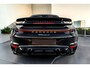 Porsche 911 Cabrio 3.8 Turbo S 478kW/650pk PDK8 NL-AUTO! SPORT DESIGN + AERO-PAKKET + PCCB + BURMESTER + NACHTZICHT + 18-WEG STOELEN + ADAPT.CRUISE + 360 CAMERA + LIFT + KEYLESS ENTRY&DRIVE + CHRONO + PDLS PLUS + PASM SPORT + BLUE EYE + VOL PPF + 20/21" LM-VELGEN!