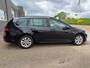 Volkswagen Golf Variant 1.0 TSI Comfortline van 2de Eig met parkeersensoren en navigatie en bluetooth telefoon / media en airco