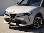 Alfa Romeo Junior Elettrica Speciale 54 kWh | Techno Pack | Warmtepomp | 18"