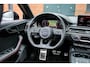 Audi A4 Avant 2.0 TFSI Quattro 3x S line 252PK Black Edition | Quantumgrijs | Pano | Carbon | B&O | Massage | Leder
