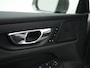 Volvo V60 B3 Inscription | Panoramadak | Harman/Kardon | Adaptive Cruise | BLIS | Standkachel | Leder | Elek. Stoelen met geheugen