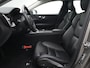 Volvo V60 B3 Inscription | Panoramadak | Harman/Kardon | Adaptive Cruise | BLIS | Standkachel | Leder | Elek. Stoelen met geheugen