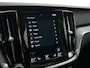 Volvo V60 B3 Inscription | Panoramadak | Harman/Kardon | Adaptive Cruise | BLIS | Standkachel | Leder | Elek. Stoelen met geheugen