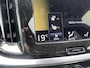 Volvo V60 2.0 T6 Recharge AWD R-Design Trekhaak Navigatie Pilot Assist ACC Leder Stoelverwarming Stuurverwarming 19 Inch Velgen Camera DAB Blis Extra Getint Glas Plug in Hybride
