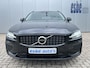 Volvo V60 2.0 T6 Recharge AWD R-Design Trekhaak Navigatie Pilot Assist ACC Leder Stoelverwarming Stuurverwarming 19 Inch Velgen Camera DAB Blis Extra Getint Glas Plug in Hybride