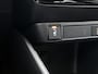 Toyota Yaris 1.5 Hybrid Executive | Lederen bekleding | Head-up display | Onderweg-naar-dealer