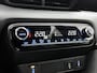 Toyota Yaris 1.5 Hybrid Executive | Lederen bekleding | Head-up display | Onderweg-naar-dealer