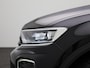 Volkswagen T-Roc 1.5 TSI Sport Business R-Line | Camera | Parkeersensoren | Stoelverwarming | Trekhaak | Lederen Bekleding |