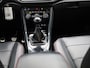 Volkswagen T-Roc 1.5 TSI Sport Business R-Line | Camera | Parkeersensoren | Stoelverwarming | Trekhaak | Lederen Bekleding |
