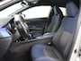 Toyota C-HR / C-HR+ 1.2 Bi-Tone | Stoelverwarming | Adaptive cruise | Trekhaak | Camera | Climate control | Parkeerhulp | Bluetooth | Getint glas