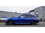 BMW 3-Serie Touring 330e xDrive M-pakket | Panorama | HuD | Sfeerverlichting | BMW LED | Camera | Portimao blau metallic |