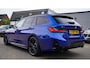 BMW 3-Serie Touring 330e xDrive M-pakket | Panorama | HuD | Sfeerverlichting | BMW LED | Camera | Portimao blau metallic |