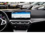 BMW 3-Serie Touring 330e xDrive M-pakket | Panorama | HuD | Sfeerverlichting | BMW LED | Camera | Portimao blau metallic |