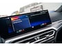 BMW 3-Serie Touring 330e xDrive M-pakket | Panorama | HuD | Sfeerverlichting | BMW LED | Camera | Portimao blau metallic |