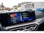 BMW 3-Serie Touring 330e xDrive M-pakket | Panorama | HuD | Sfeerverlichting | BMW LED | Camera | Portimao blau metallic |