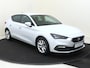 SEAT Leon 1.0 eTSI Style Business Intense | Adaptieve cruise control | Parkeerassistent | Navigatie | Achteruitrijcamera | Lane assist | Virtual cockpit | 3-zone airco |