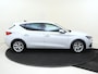 SEAT Leon 1.0 eTSI Style Business Intense | Adaptieve cruise control | Parkeerassistent | Navigatie | Achteruitrijcamera | Lane assist | Virtual cockpit | 3-zone airco |
