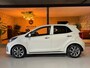 Kia Picanto 1.2 GT-Line|Automaat|Crème kleur|StoelVW|StuurVW|Keyless|CarPlay|LED|Rijklaar