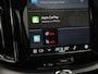 Volvo XC60 T6 AWD Plus Black Edition | Luchtvering | Head-Up | 360° Camera | Harman/Kardon | Panoramadak | 21"