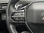 Peugeot 3008 1.2 PureTech Allure | Stoelverwarming| Apple Carplay/Android Auto | Skiluik | Lichtmetalen velgen met Allseason banden | Parkeersensoren | Cruise Control |