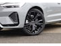 Volvo XC60 T8 Plug-in hybrid AWD Ultra Black Edition | FULL OPTION | Luchtvering | Bowers & Wilkins | Gelaagd glas