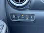 Hyundai Kona EV 64kWh Premium - Navi - camera  - stoel/stuur verw. - head up