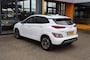 Hyundai Kona EV 64kWh Premium - Navi - camera  - stoel/stuur verw. - head up