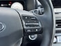 Hyundai Kona EV 64kWh Premium - Navi - camera  - stoel/stuur verw. - head up