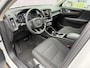 Volvo XC40 1.5 T2 Momentum Core | Trekhaak | Navigatie | LED | Parkeercamera | Parkeersensoren V+A | Lichtmetalen Velgen | Apple Carplay | Android Auto