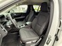 Volvo XC40 1.5 T2 Momentum Core | Trekhaak | Navigatie | LED | Parkeercamera | Parkeersensoren V+A | Lichtmetalen Velgen | Apple Carplay | Android Auto