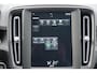 Volvo XC40 1.5 T2 Momentum Core | Trekhaak | Navigatie | LED | Parkeercamera | Parkeersensoren V+A | Lichtmetalen Velgen | Apple Carplay | Android Auto