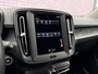 Volvo XC40 1.5 T2 Momentum Core | Trekhaak | Navigatie | LED | Parkeercamera | Parkeersensoren V+A | Lichtmetalen Velgen | Apple Carplay | Android Auto