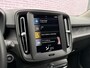 Volvo XC40 1.5 T2 Momentum Core | Trekhaak | Navigatie | LED | Parkeercamera | Parkeersensoren V+A | Lichtmetalen Velgen | Apple Carplay | Android Auto