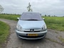 Peugeot 807 8 persoons
