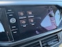 Volkswagen T-Cross 1.0 115pk TSI Life Parkeersensoren voor en achter | Stoelverwarming | Trekhaak vast