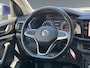 Volkswagen T-Cross 1.0 115pk TSI Life Parkeersensoren voor en achter | Stoelverwarming | Trekhaak vast