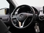 Mercedes-Benz B-klasse 180 Ambition | WORDT VERWACHT | Automaat | Airco | Cruise Control | Parkeersensoren |