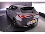 SEAT Leon FR Business 1.5 TSI eHybrid 204pk DSG Automaat Adaptive cruise control, Achteruitrijcamera, LED matrix koplampen, Navigatie, Stuurwiel verwarmd, Black pack