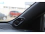 Toyota Yaris 1.5 Hybrid 130 Launch Edition Bi-tone | Rijklaar | Blind Spot | Head Up | Sensoren v+a | Stoel-/stuurverw. | JBL | Half-leder | NL-auto
